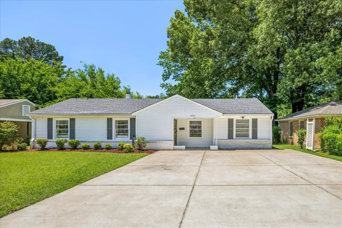 1223 S PERKINS RD S, Memphis, TN 38117 - #1