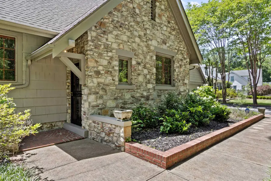 753 CYPRESS DR, Memphis, TN 38112 - #3