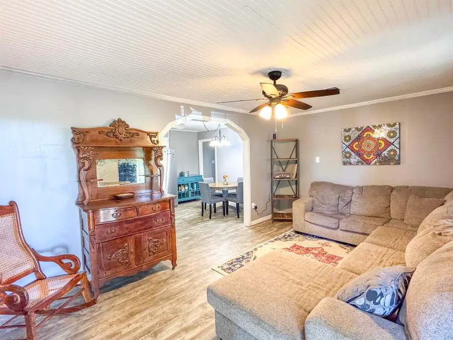 446 S CANAAN GROVE RD, Mason, TN 38049 - #2