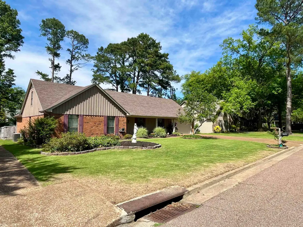 8652 WINE LEAF CV, Germantown, TN 38139 - #1