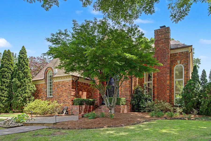 3318 CLUBHILL DR, Memphis, TN 38125 - #2