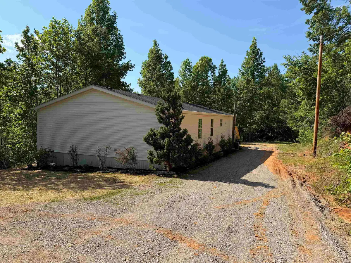 890 BURKS RD, Savannah, TN 38372 - #1