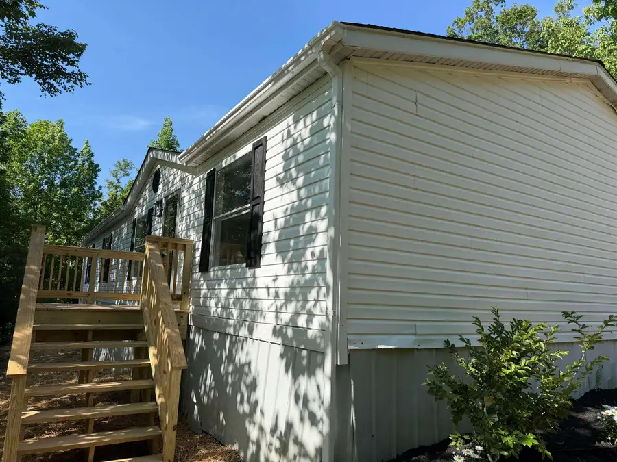 890 BURKS RD, Savannah, TN 38372 - #3