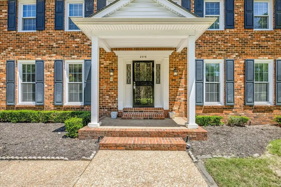 2316 THORNWOOD LN, Memphis, TN 38119 - #2