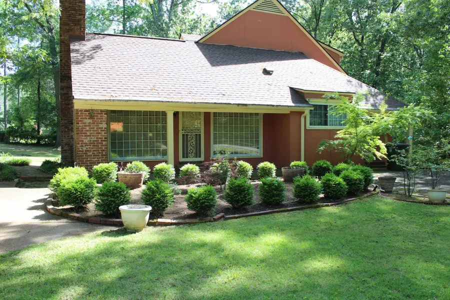 3327 HOMEWOOD DR, Memphis, TN 38128 - #2