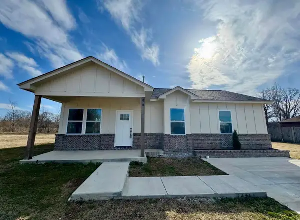 56 BROOKSIDE AVE, Mason, TN 38049