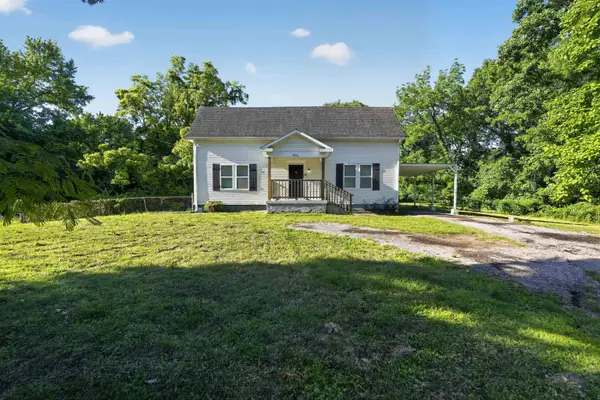 2055 BURNHAM AVE, Memphis, TN 38127