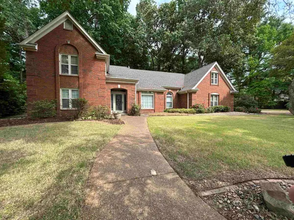 8720 OTTERBURN CV, Cordova, TN 38016