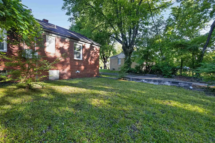 3156 ST CHARLES DR, Memphis, TN 38127 - #3