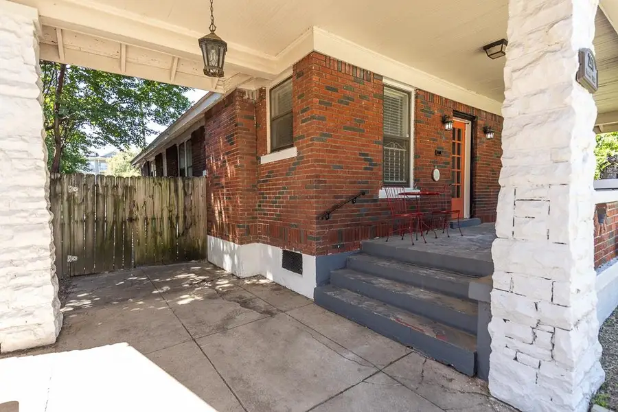 2371 PARKWAY PL, Memphis, TN 38112 - #3