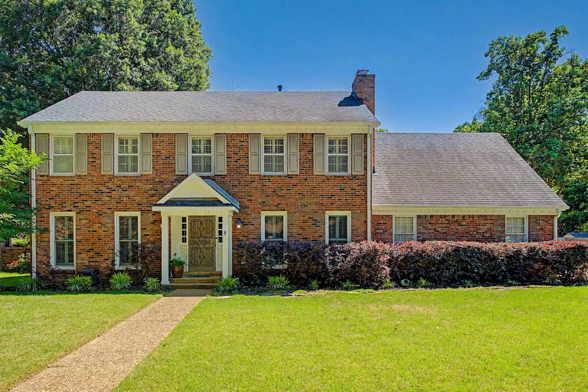 7703 RIVER BEND DR, Germantown, TN 38138 - #1