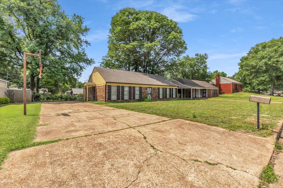 5211 BLUERIDGE DR, Memphis, TN 38134 - #3