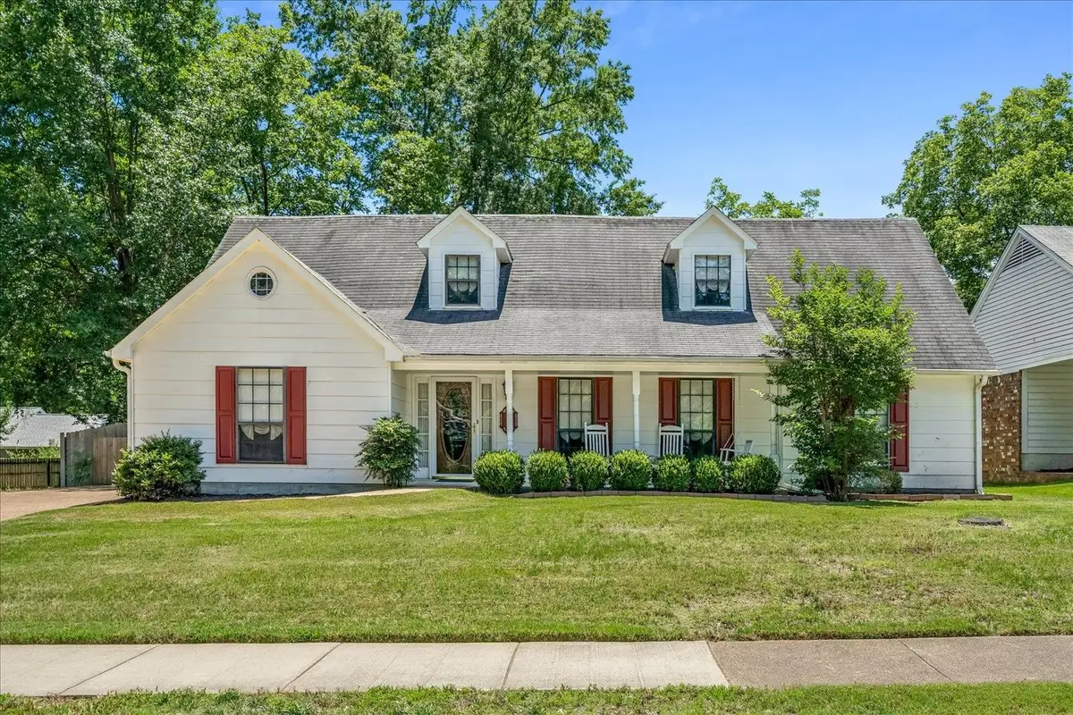 8453 FARRAH LN, Germantown, TN 38139 - #1