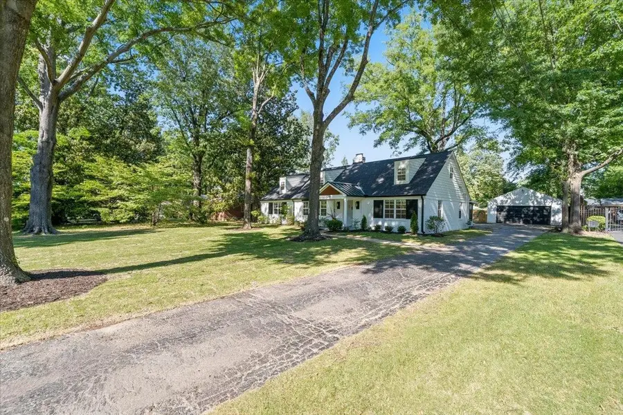 386 E ERWIN DR, Memphis, TN 38117 - #3