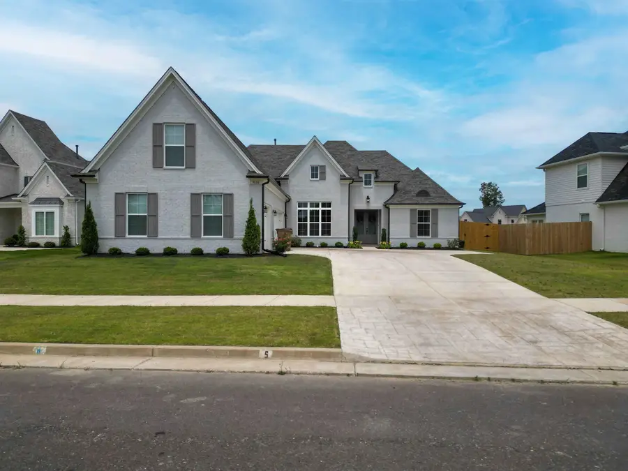9606 GRAYS HOLLOW DR S, Cordova, TN 38018 - #2