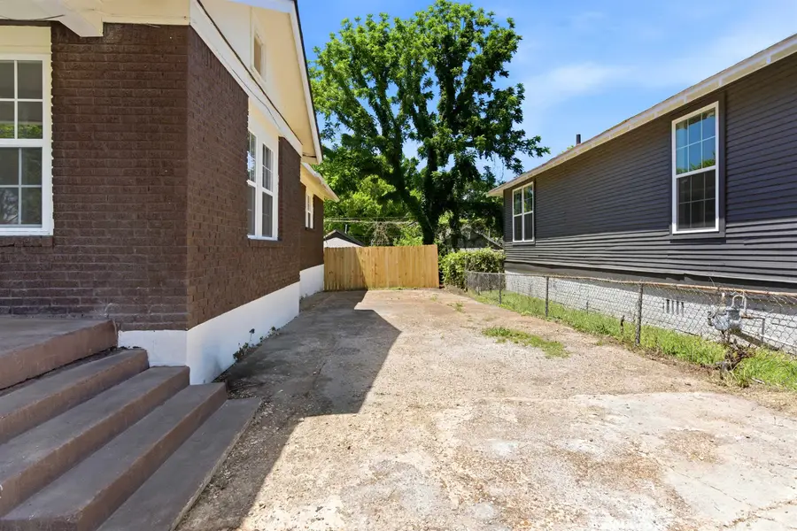1427 S WILLETT ST, Memphis, TN 38106 - #3
