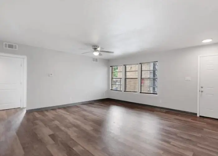 1283 E RAINES AVE, Memphis, TN 38116 - #3