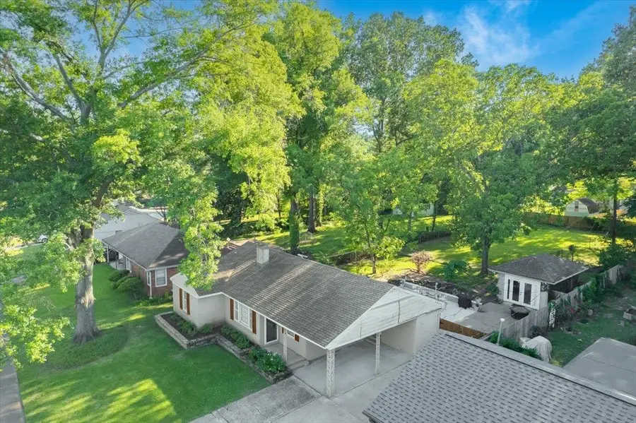 325 W PEG LN, Memphis, TN 38117 - #3