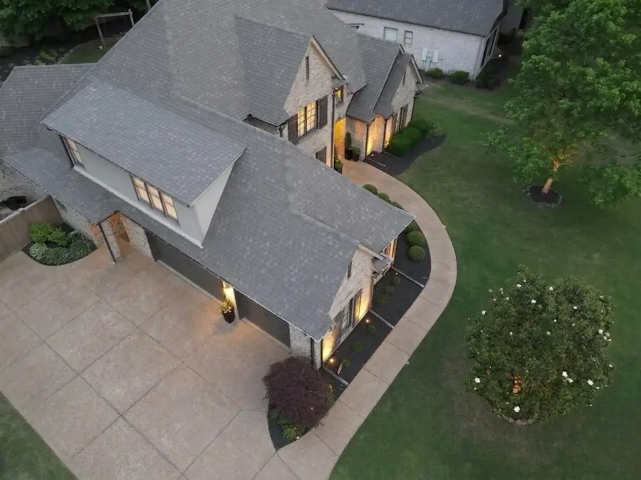 1644 BRACKENSHIRE LN, Collierville, TN 38017 - #2