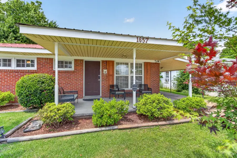 1657 DUKE ST, Memphis, TN 38108 - #3