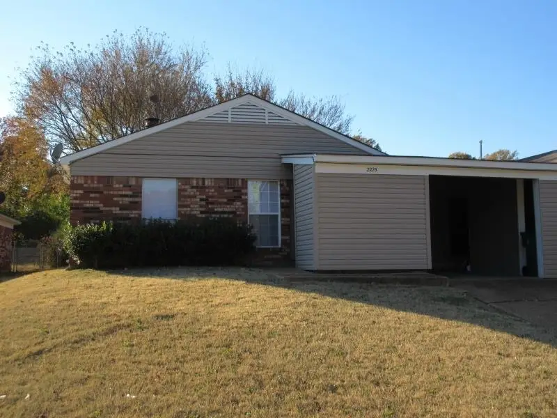 2225 GOLDBRIER LN, Memphis, TN 38134 - #1