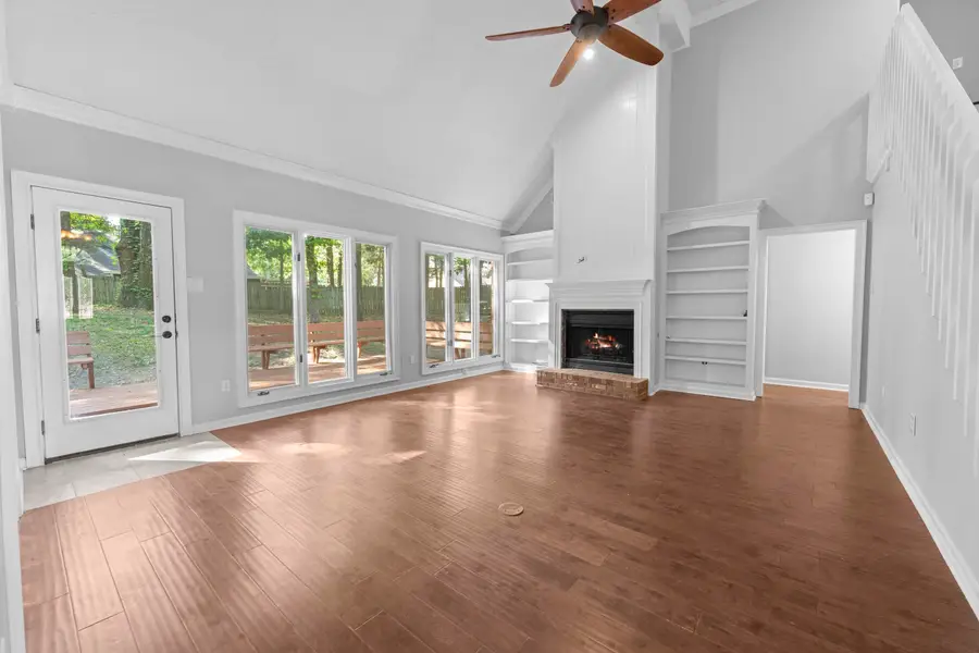 1564 CEDAR FARMS CV, Cordova, TN 38016 - #3