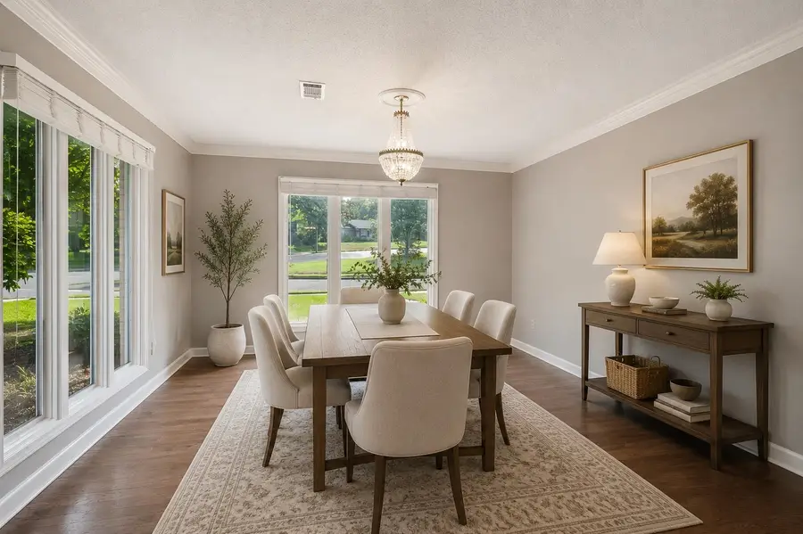 219 N ROSE RD, Memphis, TN 38117 - #3