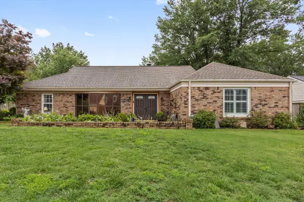 6921 STORNAWAY DR, Memphis, TN 38119