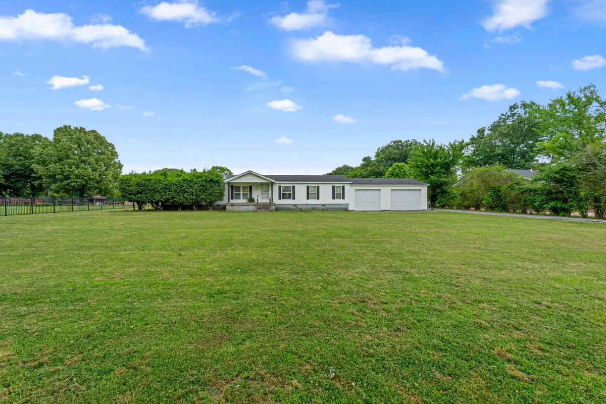 7274 WARD RD, Millington, TN 38053 - #1