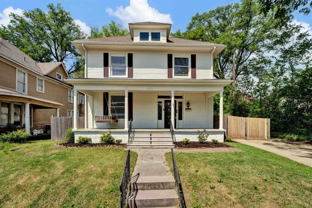 1556 COURT AVE, Memphis, TN 38104 - #1