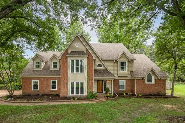 8359 WILLOW OAK RD, Germantown, TN 38139