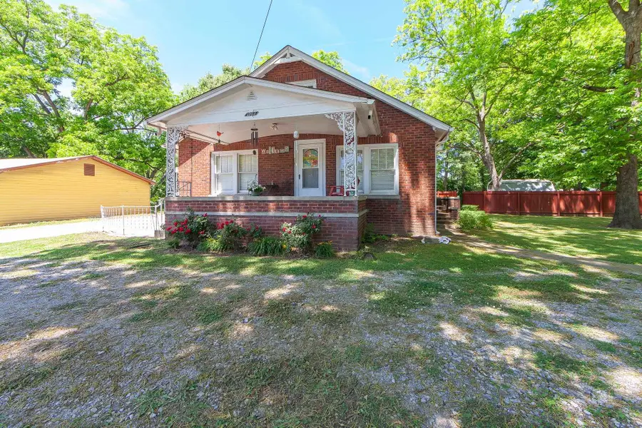 1002 TUCKER ST, Dyersburg, TN 38024 - #2
