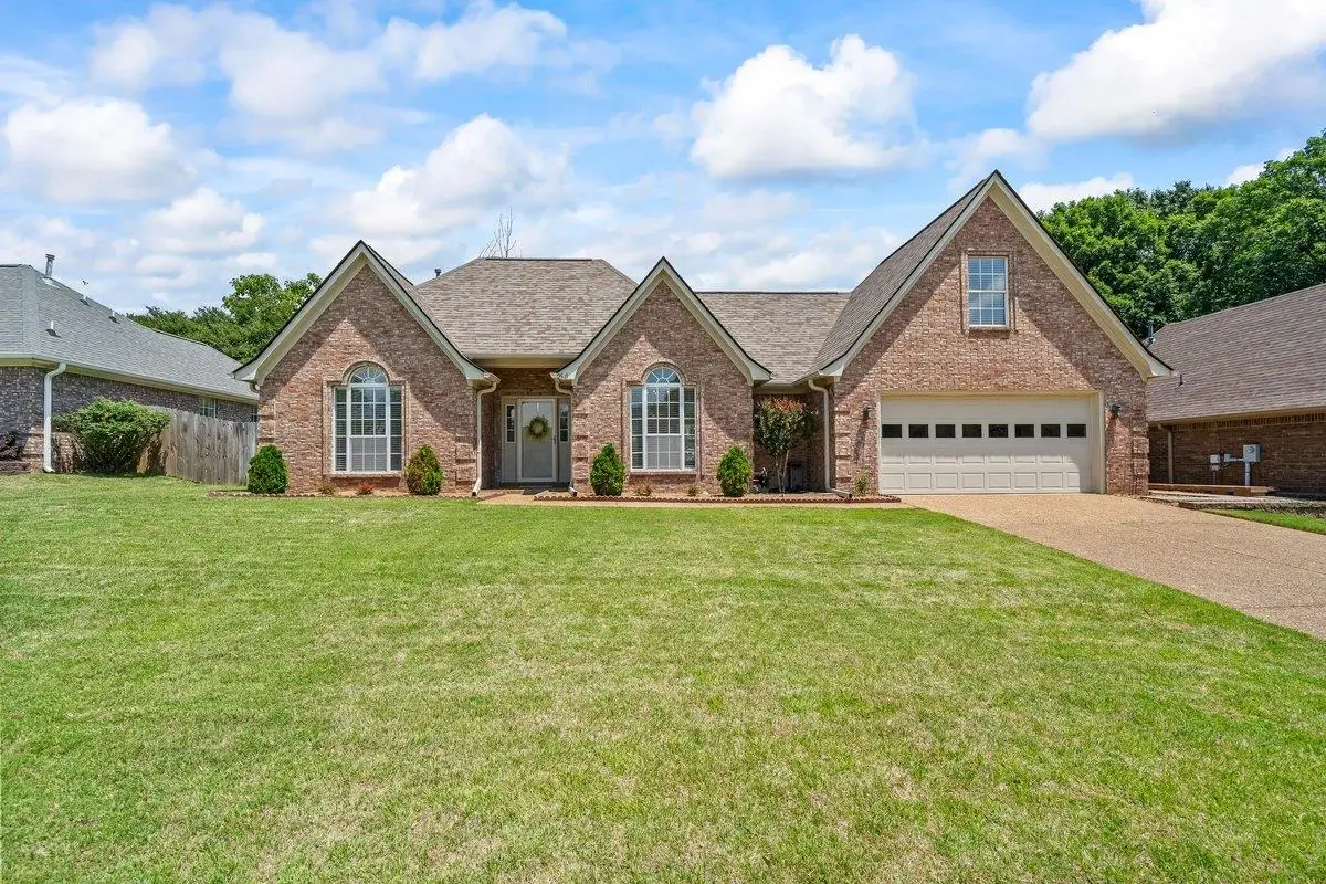 250 LAKEWOOD DR, Oakland, TN 38060 - #1
