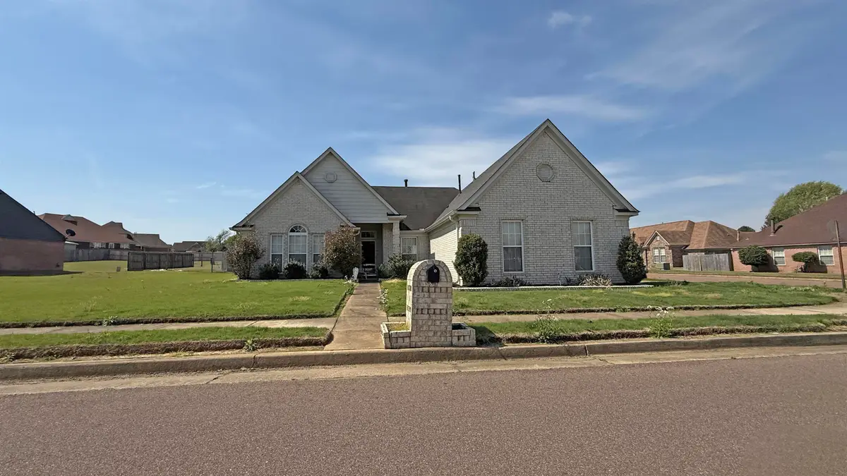 7111 FERNBANK LN, Memphis, TN 38125 - #1