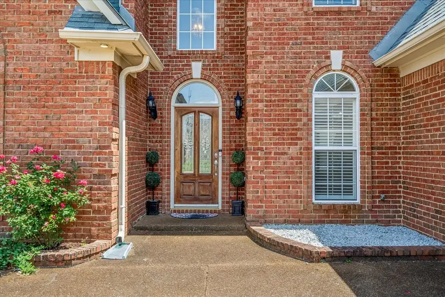 8909 VILLAGE LAKE LN, Bartlett, TN 38002 - #3