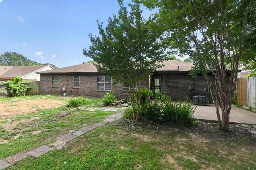 4246 HALLVIEW DR, Memphis, TN 38128 - #2
