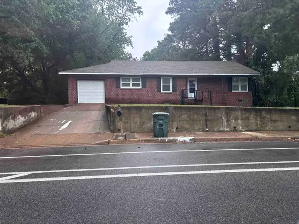 318 E RAINES RD, Memphis, TN 38109