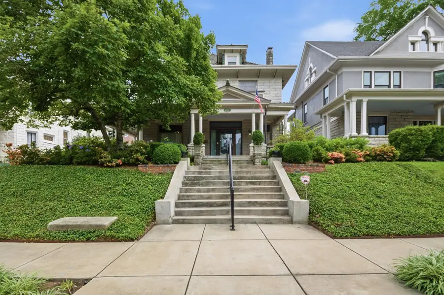 1355 PEABODY AVE, Memphis, TN 38104 - #2