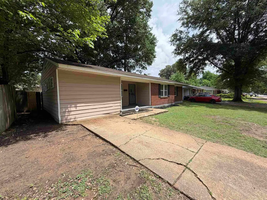 1744 TAHITI LN, Memphis, TN 38117 - #3