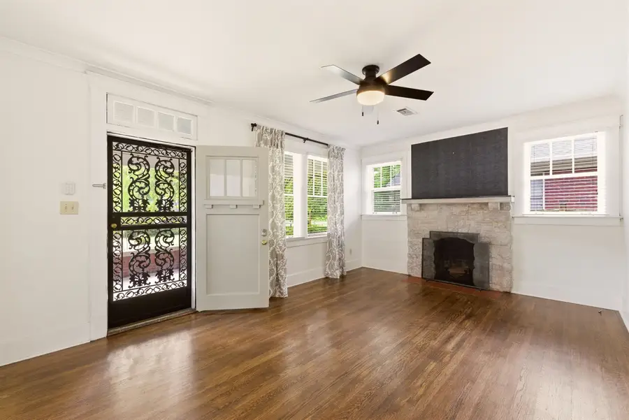 704 N IDLEWILD ST N, Memphis, TN 38107 - #3