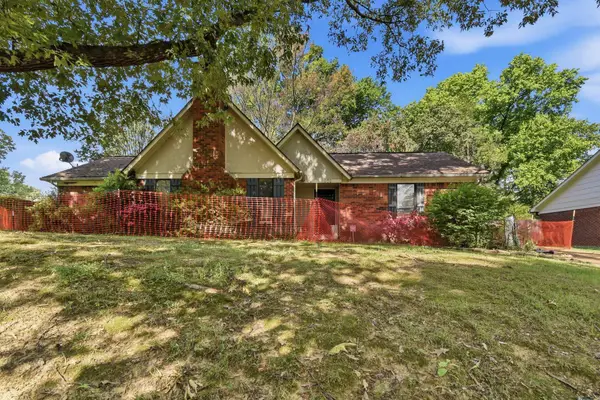 939 PHEASANT HOLLOW DR, Memphis, TN 38018