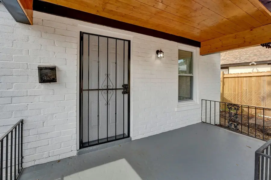 1433 RAYNER ST, Memphis, TN 38106 - #3