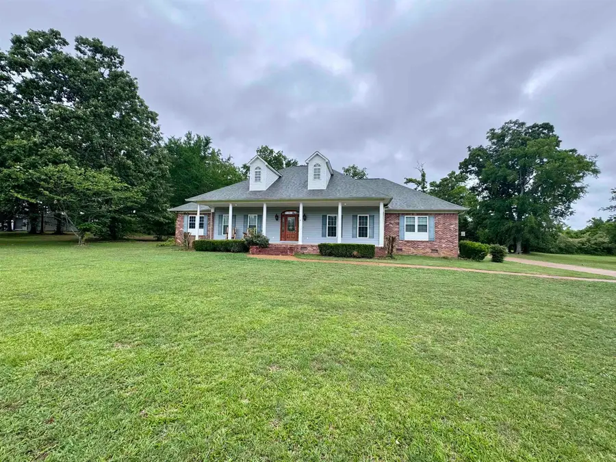 809 TWELVE OAKS DR, Adamsville, TN 38310 - #3