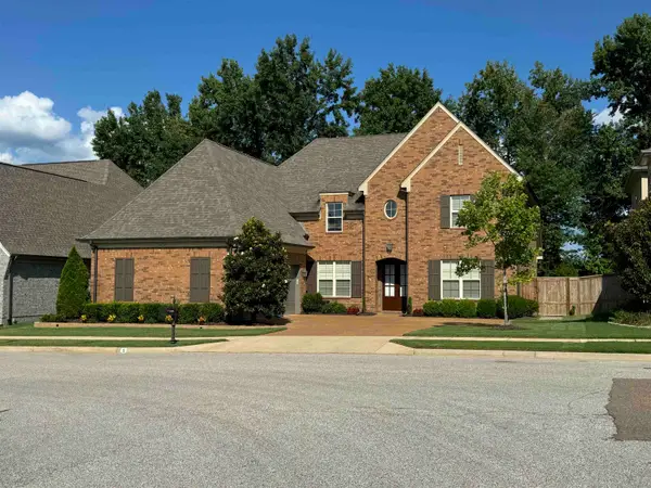 3474 VILLAGE CROSS LN, Collierville, TN 38017