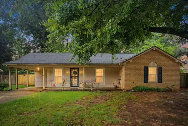 6327 NORTHAMPTON DR, Bartlett, TN 38134