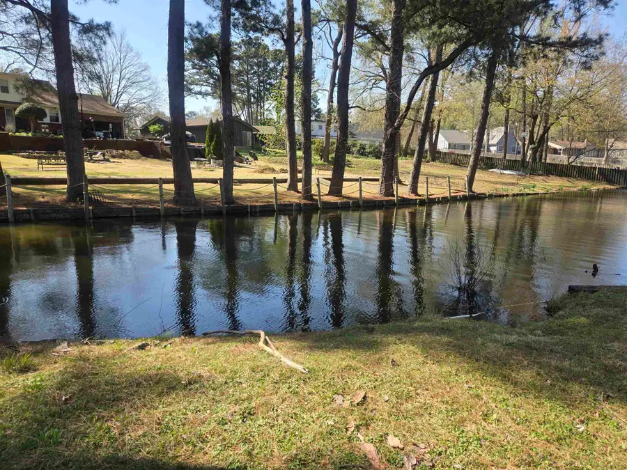4664 CLEARWATER DR, Memphis, TN 38128 - #3