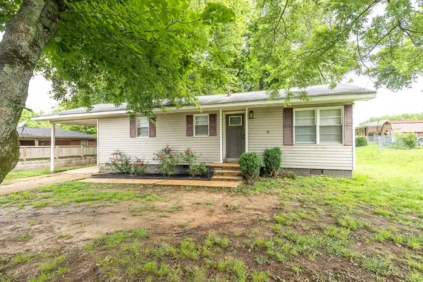 30 CENTER AVE, Munford, TN 38058