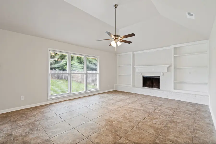 810 N WALNUT BEND RD, Cordova, TN 38018 - #3