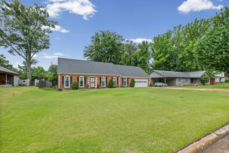 3021 WHITNEY AVE, Memphis, TN 38128 - #2
