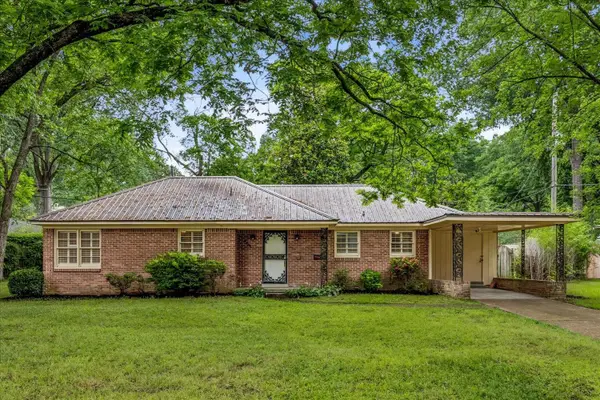 4596 CROSSOVER LN, Memphis, TN 38117